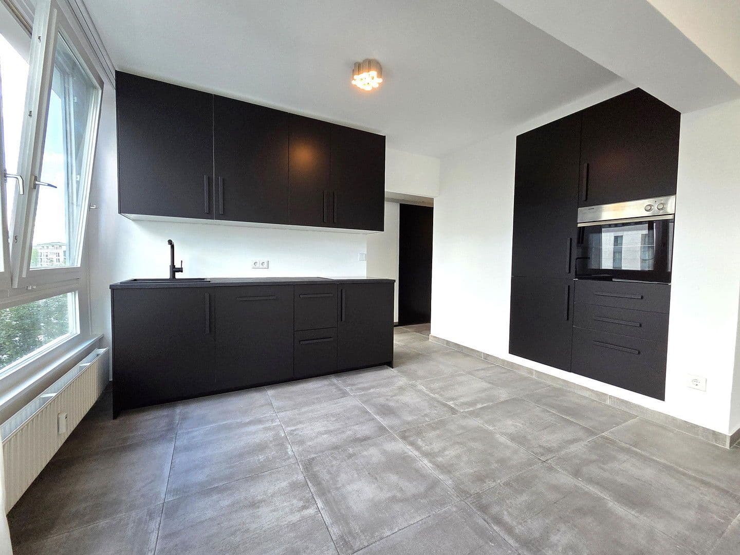 Predaj bytu 3-izbový 50 m², Budapesterstraße 7, Berlin, Berlín Predaj bytu 3-izbový 50 m², Budapesterstraße 7, Berlin, Berlín