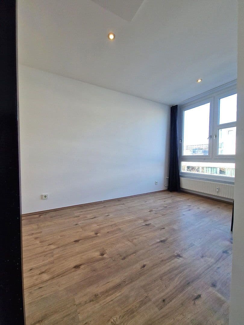 Predaj bytu 3-izbový 50 m², Budapesterstraße 7, Berlin, Berlín Predaj bytu 3-izbový 50 m², Budapesterstraße 7, Berlin, Berlín