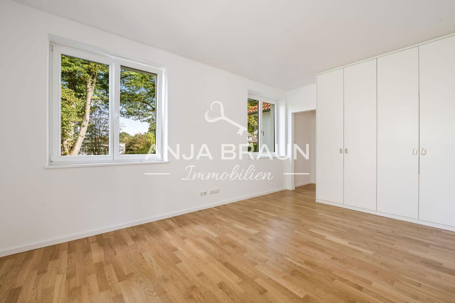 Prenájom bytu 2-izbový 77 m², Hamburg, Hamburg Prenájom bytu 2-izbový 77 m², Hamburg, Hamburg