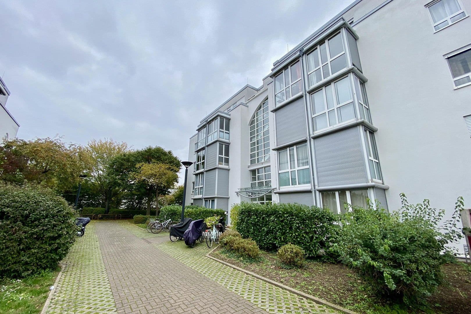 Prenájom bytu 2-izbový 68 m², Hohenstaufen Straße 10, Wiesbaden, Hesensko Prenájom bytu 2-izbový 68 m², Hohenstaufen Straße 10, Wiesbaden, Hesensko