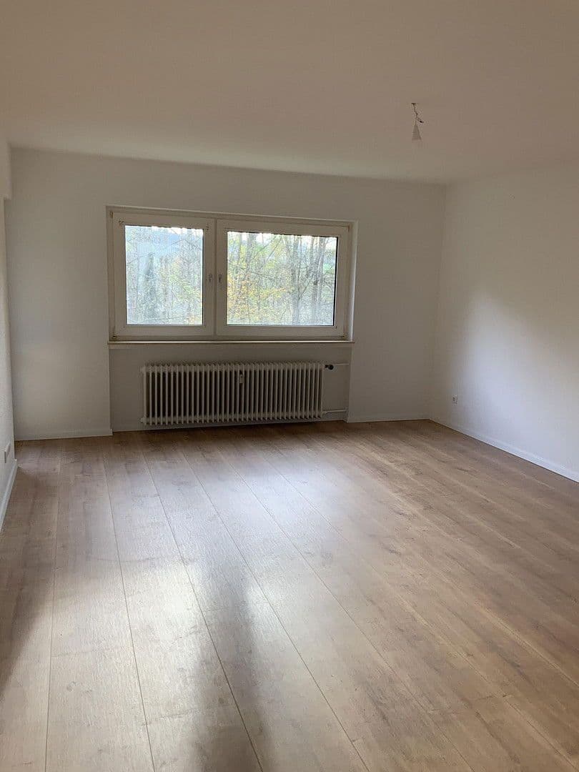 Prenájom bytu 3-izbový 84 m², Ahornweg 4-18, Hamm (Sieg), Porýnie-Falcko Prenájom bytu 3-izbový 84 m², Ahornweg 4-18, Hamm (Sieg), Porýnie-Falcko