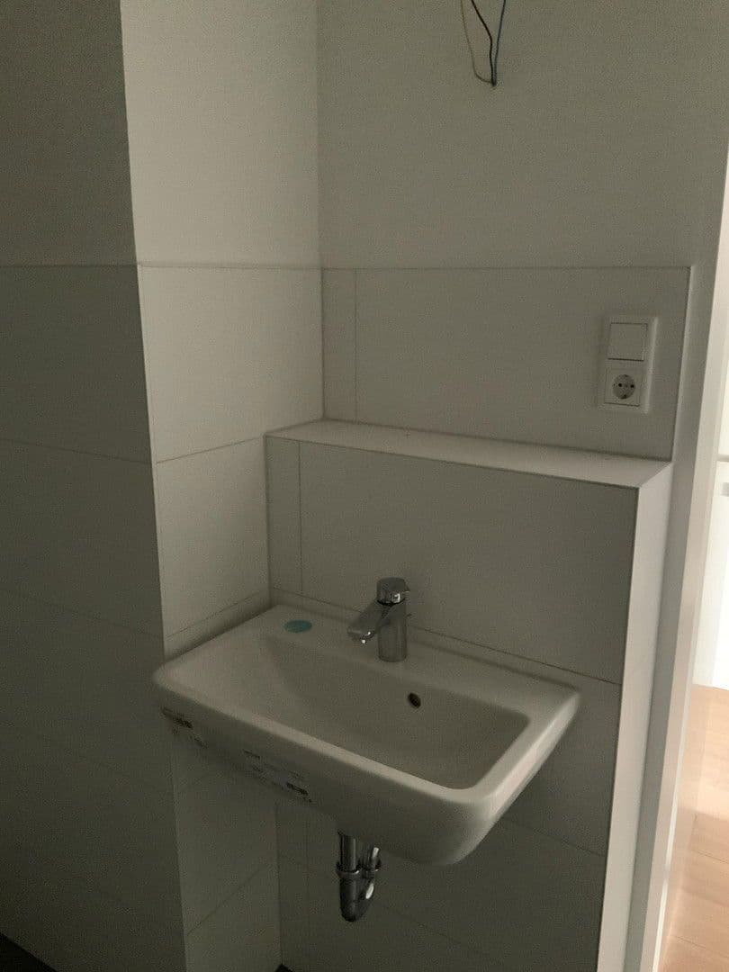 Prenájom bytu 3-izbový 84 m², Ahornweg 4-18, Hamm (Sieg), Porýnie-Falcko Prenájom bytu 3-izbový 84 m², Ahornweg 4-18, Hamm (Sieg), Porýnie-Falcko