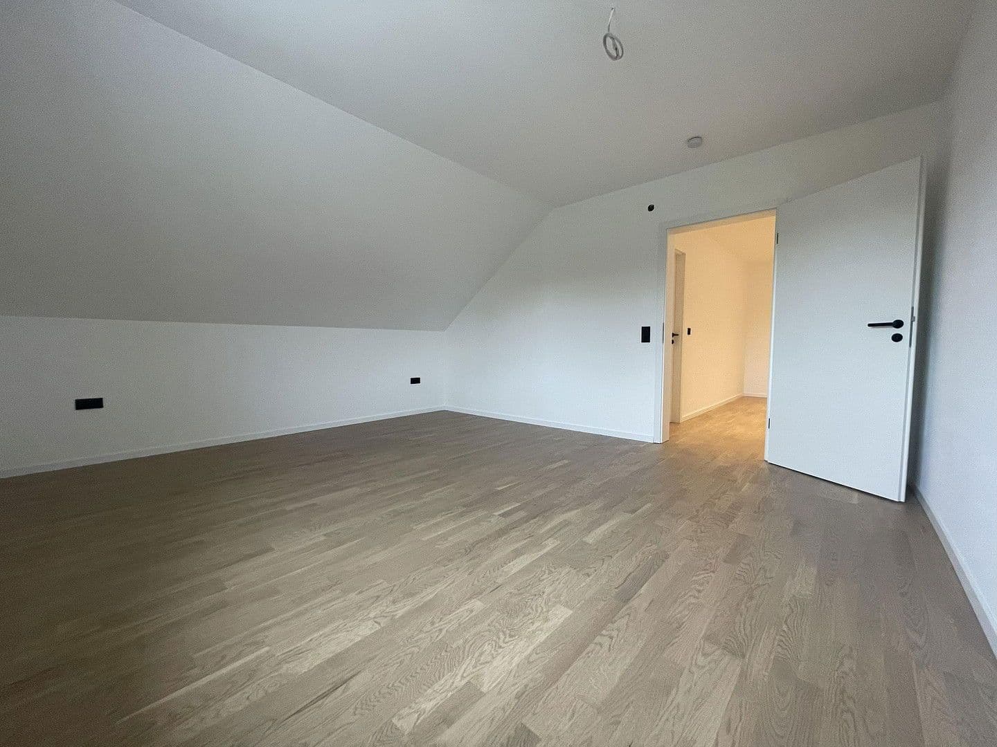 Predaj bytu 4-izbový 121 m², Herzogenaurach, Bavorsko Predaj bytu 4-izbový 121 m², Herzogenaurach, Bavorsko