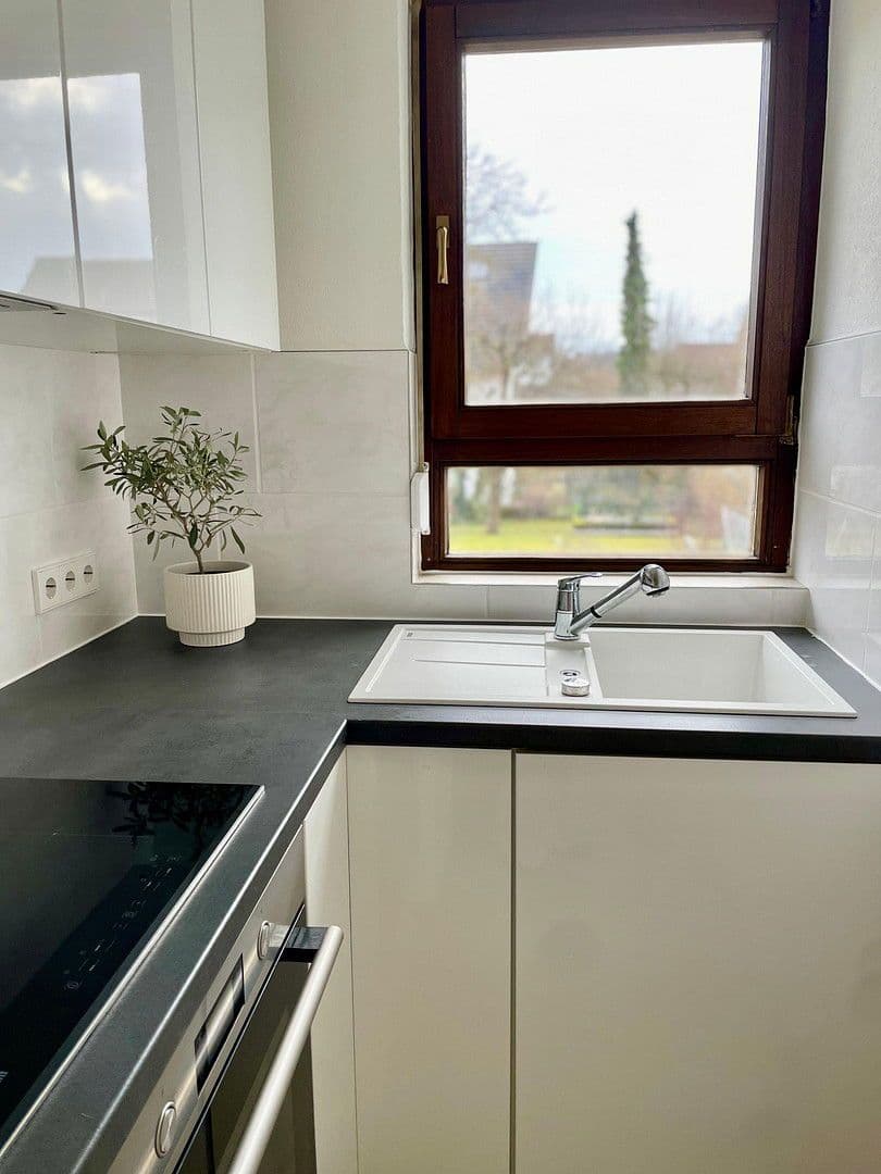 Prenájom bytu 2-izbový 45 m², Hauptstraße, Stuttgart, Bádensko-Wurttembersko Prenájom bytu 2-izbový 45 m², Hauptstraße, Stuttgart, Bádensko-Wurttembersko