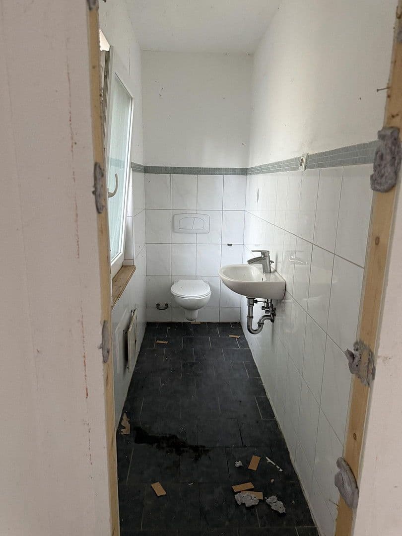 Predaj domu 150 m², pozemek 730 m², Schechingen, Bádensko-Wurttembersko Predaj domu 150 m², pozemek 730 m², Schechingen, Bádensko-Wurttembersko