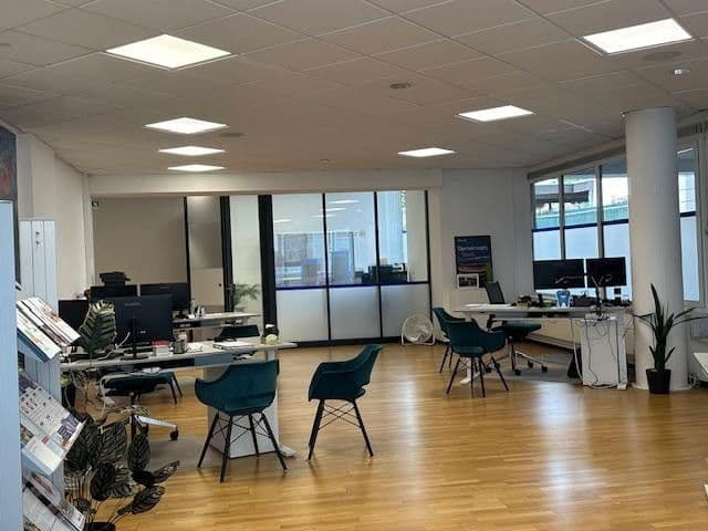 Prenájom kancelárie 146 m², Bahnhofstraße. 6, Bad Honnef, Severné Porýnie - Westfálsko Prenájom kancelárie 146 m², Bahnhofstraße. 6, Bad Honnef, Severné Porýnie - Westfálsko