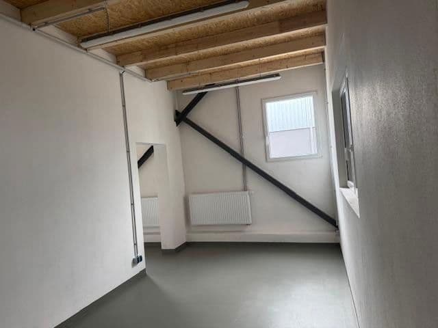 Prenájom nebytového priestoru 1.366 m², Dohna, Sasko Prenájom nebytového priestoru 1.366 m², Dohna, Sasko