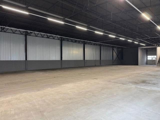 Prenájom nebytového priestoru 1.366 m², Dohna, Sasko Prenájom nebytového priestoru 1.366 m², Dohna, Sasko