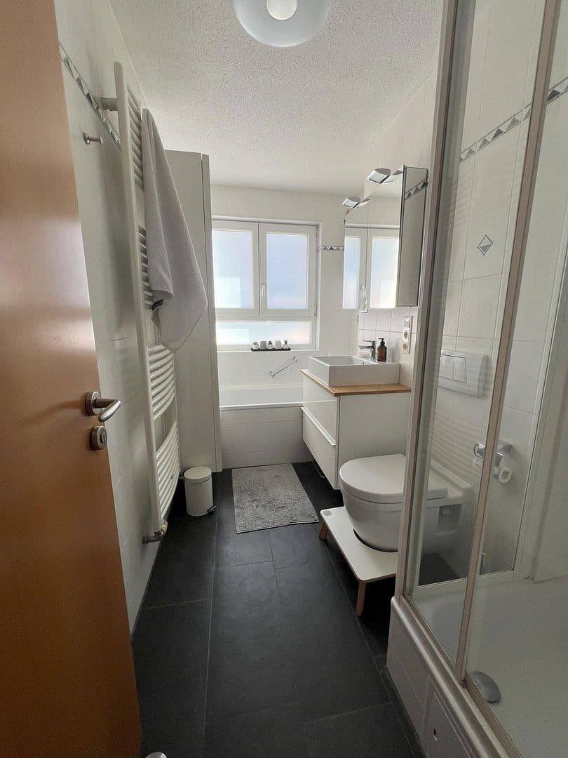 Predaj bytu 5-izbový 98 m², Alpenstr. 21, Geretsried, Bavorsko Predaj bytu 5-izbový 98 m², Alpenstr. 21, Geretsried, Bavorsko