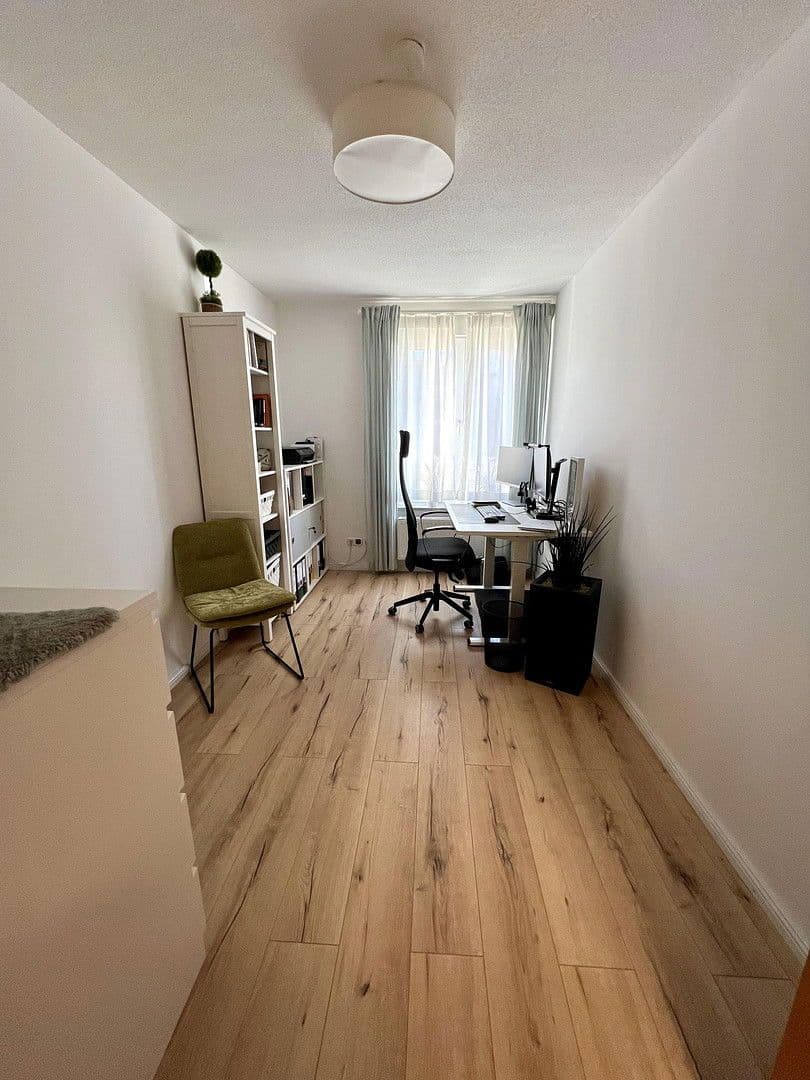 Predaj bytu 5-izbový 98 m², Alpenstr. 21, Geretsried, Bavorsko Predaj bytu 5-izbový 98 m², Alpenstr. 21, Geretsried, Bavorsko
