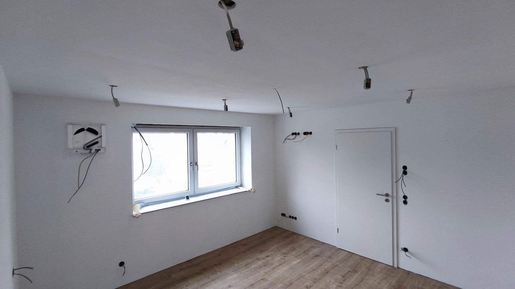 Prenájom bytu 3-izbový 91 m², Au in der Hallertau, Bavorsko Prenájom bytu 3-izbový 91 m², Au in der Hallertau, Bavorsko