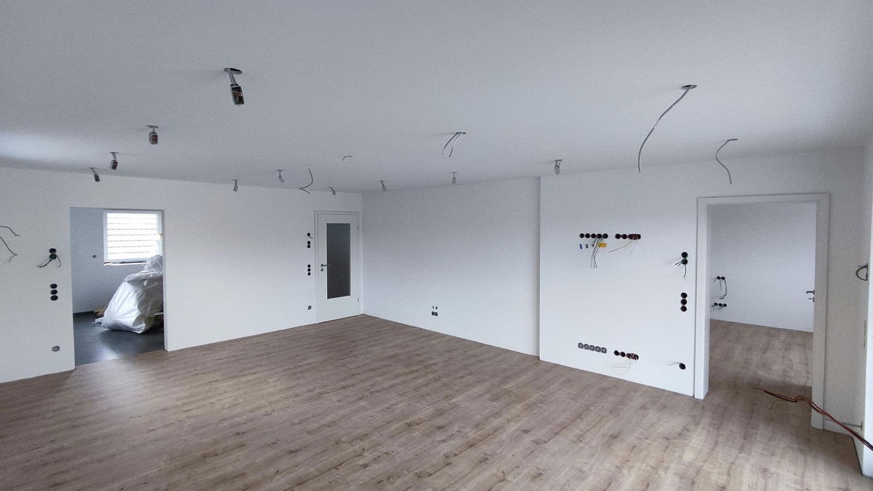 Prenájom bytu 3-izbový 91 m², Au in der Hallertau, Bavorsko Prenájom bytu 3-izbový 91 m², Au in der Hallertau, Bavorsko