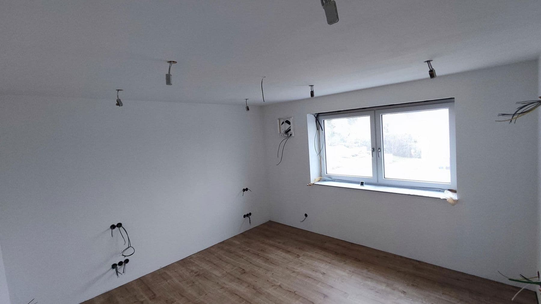 Prenájom bytu 3-izbový 91 m², Au in der Hallertau, Bavorsko Prenájom bytu 3-izbový 91 m², Au in der Hallertau, Bavorsko