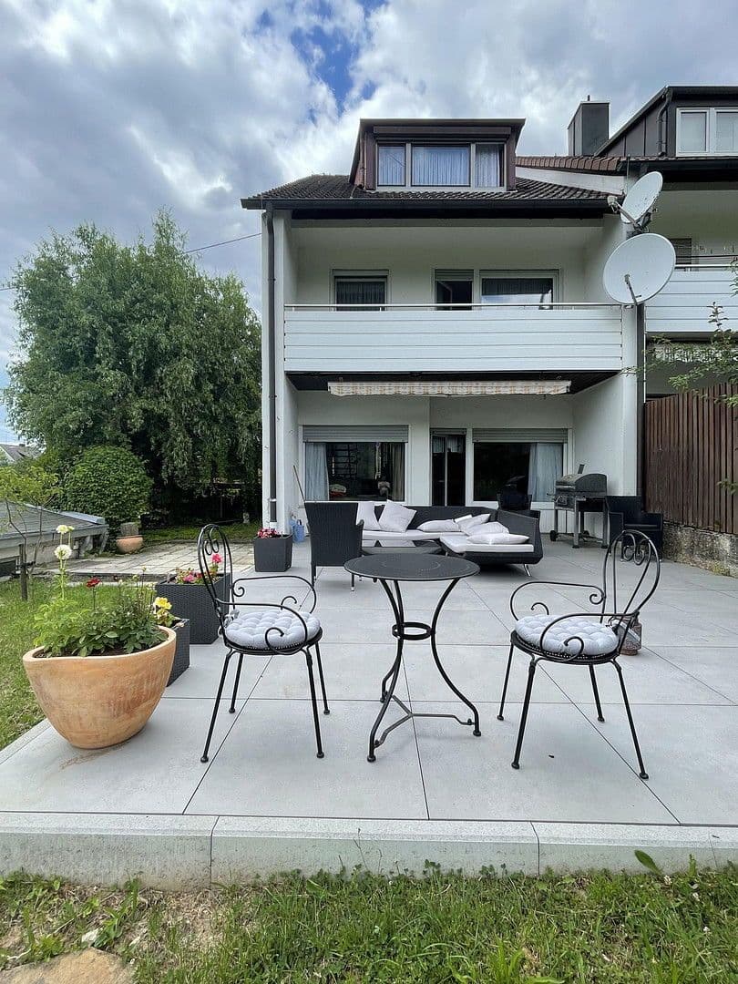 Predaj domu 138 m², pozemek 544 m², Ostfildern, Bádensko-Wurttembersko Predaj domu 138 m², pozemek 544 m², Ostfildern, Bádensko-Wurttembersko