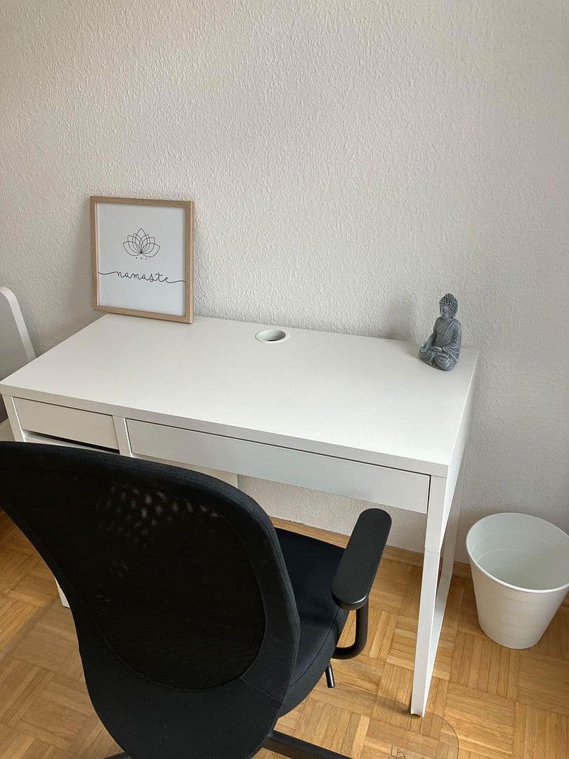 Prenájom bytu 1-izbový 18 m², Schwarzackerstr. 9, Leipzig, Sasko Prenájom bytu 1-izbový 18 m², Schwarzackerstr. 9, Leipzig, Sasko