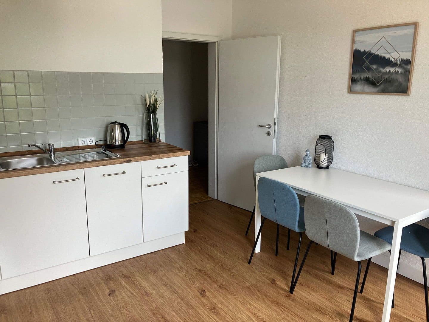 Prenájom bytu 1-izbový 18 m², Schwarzackerstr. 9, Leipzig, Sasko Prenájom bytu 1-izbový 18 m², Schwarzackerstr. 9, Leipzig, Sasko