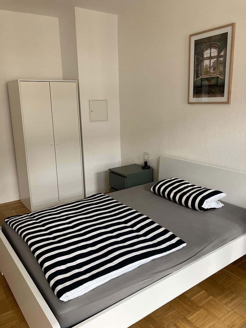 Prenájom bytu 1-izbový 18 m², Schwarzackerstr. 9, Leipzig, Sasko Prenájom bytu 1-izbový 18 m², Schwarzackerstr. 9, Leipzig, Sasko