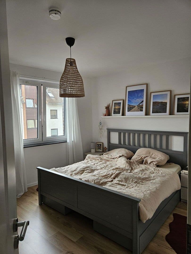 Prenájom bytu 3-izbový 88 m², Lehrte, Dolné Sasko Prenájom bytu 3-izbový 88 m², Lehrte, Dolné Sasko