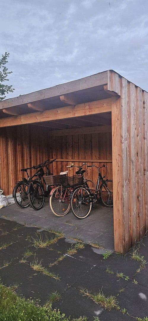 Prenájom bytu 3-izbový 88 m², Lehrte, Dolné Sasko Prenájom bytu 3-izbový 88 m², Lehrte, Dolné Sasko