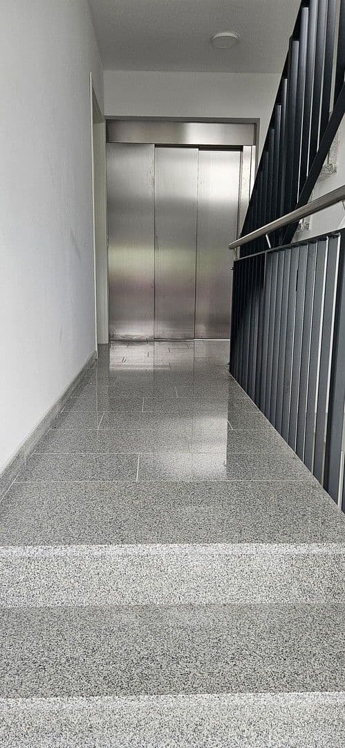 Prenájom bytu 3-izbový 88 m², Lehrte, Dolné Sasko Prenájom bytu 3-izbový 88 m², Lehrte, Dolné Sasko
