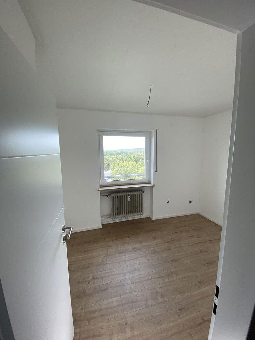 Prenájom bytu 3-izbový 66 m², Tannenstraße 1, Röthenbach an der Pegnitz, Bavorsko Prenájom bytu 3-izbový 66 m², Tannenstraße 1, Röthenbach an der Pegnitz, Bavorsko