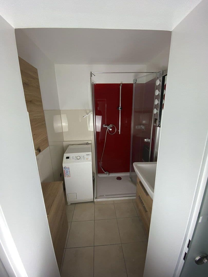 Prenájom bytu 3-izbový 66 m², Tannenstraße 1, Röthenbach an der Pegnitz, Bavorsko Prenájom bytu 3-izbový 66 m², Tannenstraße 1, Röthenbach an der Pegnitz, Bavorsko