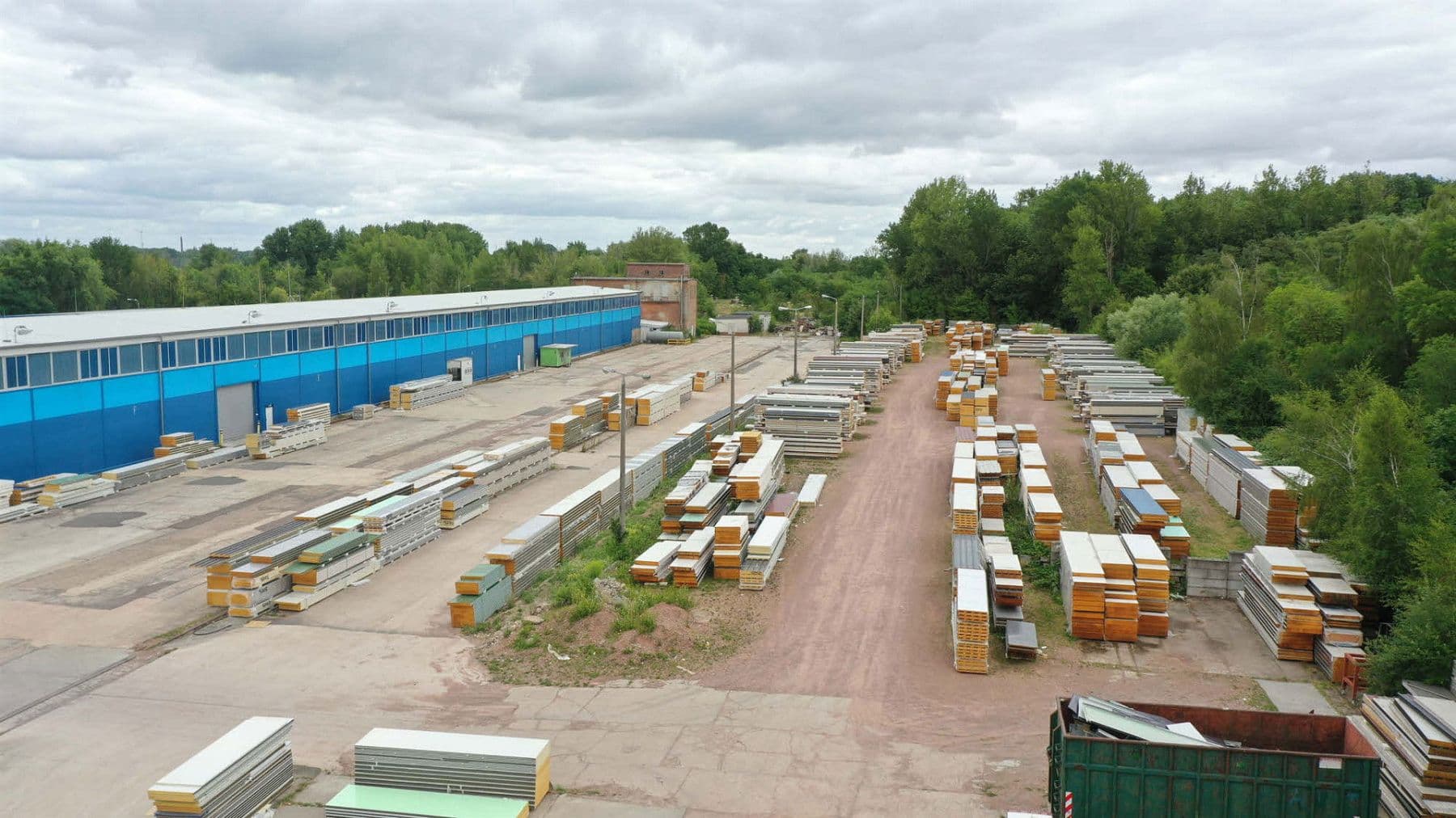 Prenájom nebytového priestoru 91.000 m², Kreisstraße 48, Wettin-Löbejün, Sasko-Anhaltsko Prenájom nebytového priestoru 91.000 m², Kreisstraße 48, Wettin-Löbejün, Sasko-Anhaltsko