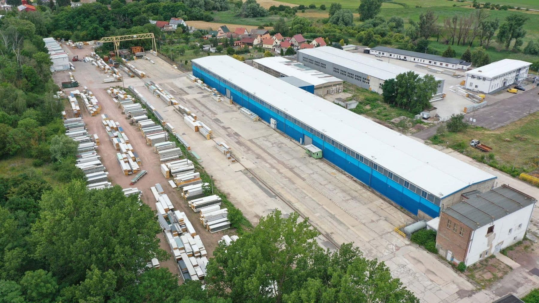 Prenájom nebytového priestoru 91.000 m², Kreisstraße 48, Wettin-Löbejün, Sasko-Anhaltsko Prenájom nebytového priestoru 91.000 m², Kreisstraße 48, Wettin-Löbejün, Sasko-Anhaltsko