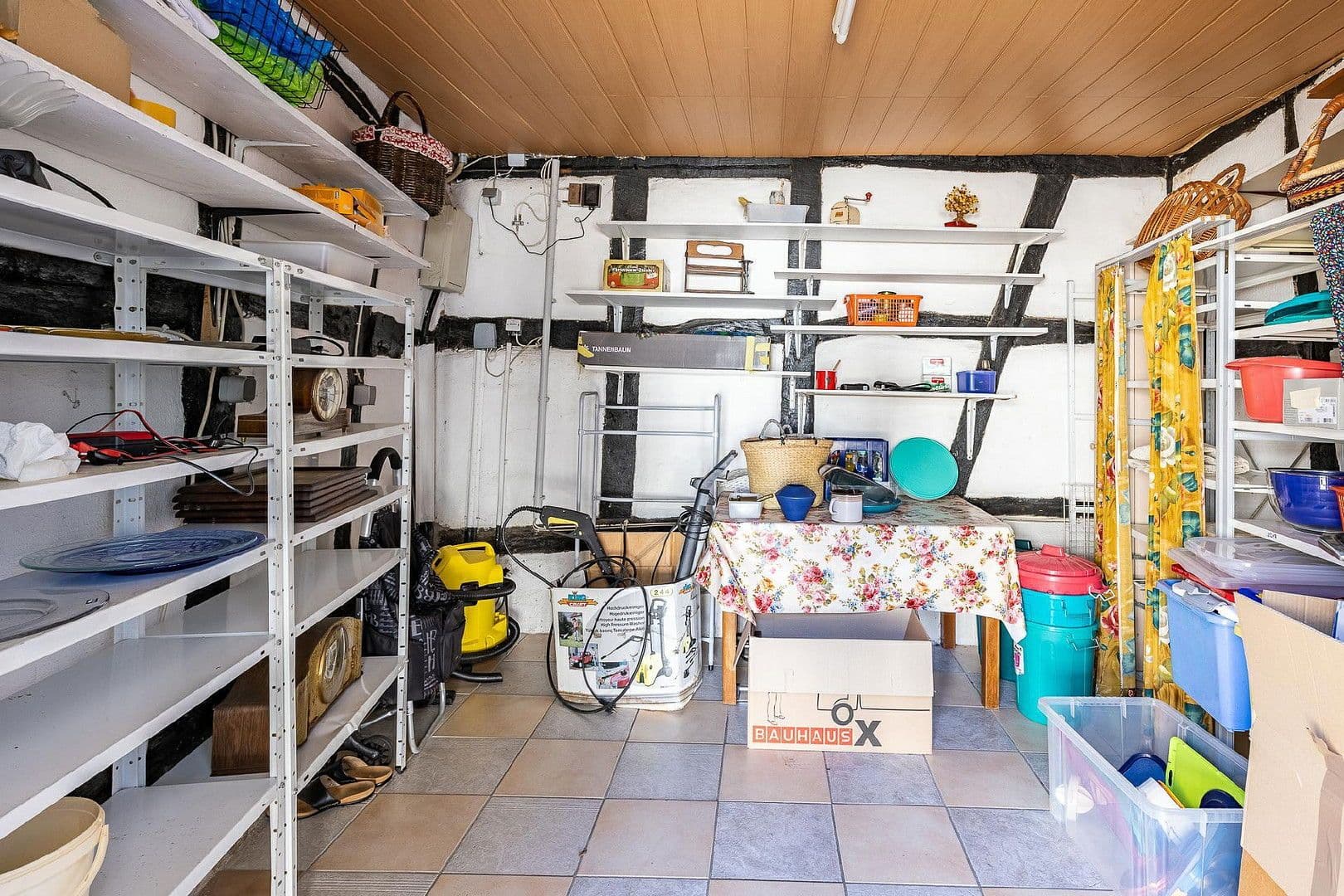 Predaj domu 232 m², pozemek 1.554 m², Schmittstr. 51, Bonn, Severné Porýnie - Westfálsko Predaj domu 232 m², pozemek 1.554 m², Schmittstr. 51, Bonn, Severné Porýnie - Westfálsko