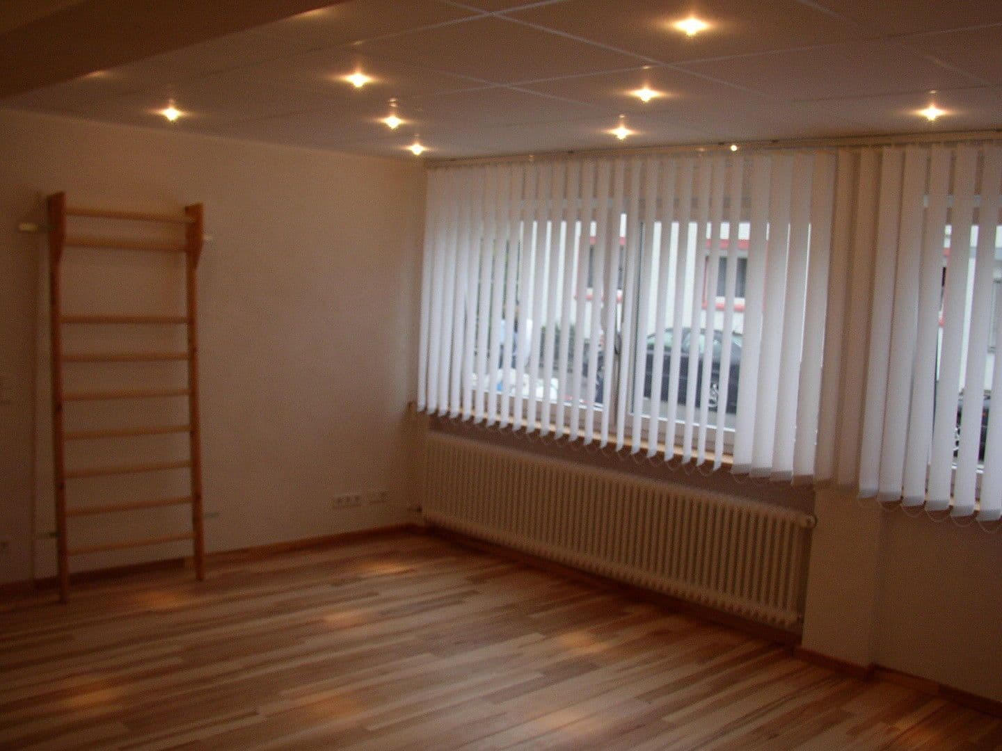 Prenájom kancelárie 92 m², Attendorn, Severné Porýnie - Westfálsko Prenájom kancelárie 92 m², Attendorn, Severné Porýnie - Westfálsko