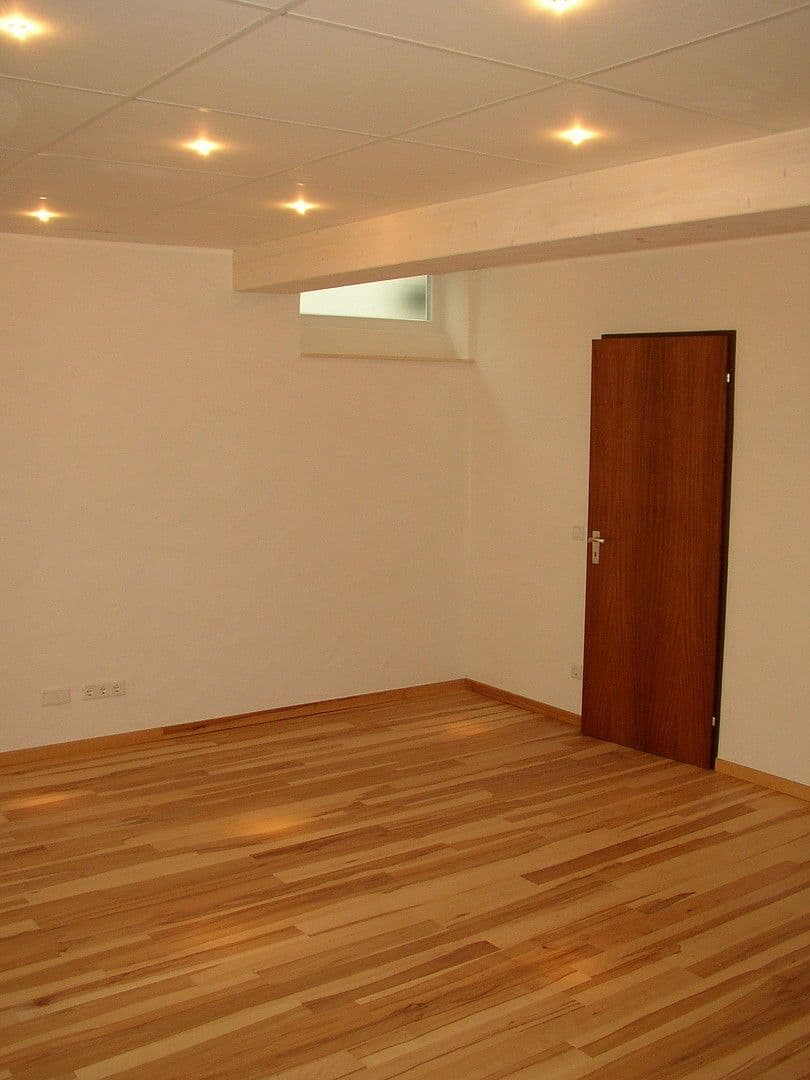 Prenájom kancelárie 92 m², Attendorn, Severné Porýnie - Westfálsko Prenájom kancelárie 92 m², Attendorn, Severné Porýnie - Westfálsko