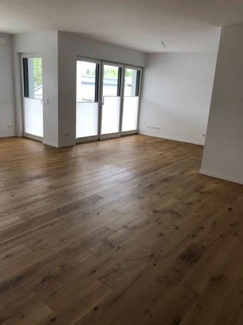 Prenájom bytu 3-izbový 106 m², Papenburg, Dolné Sasko Prenájom bytu 3-izbový 106 m², Papenburg, Dolné Sasko