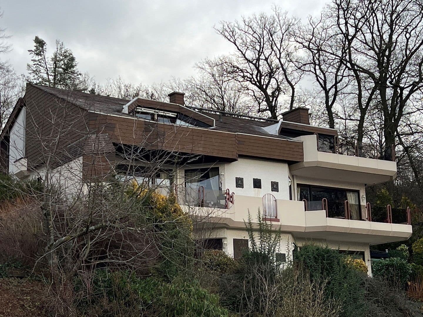 Prenájom bytu 3-izbový 135 m², Vallendar, Porýnie-Falcko Prenájom bytu 3-izbový 135 m², Vallendar, Porýnie-Falcko