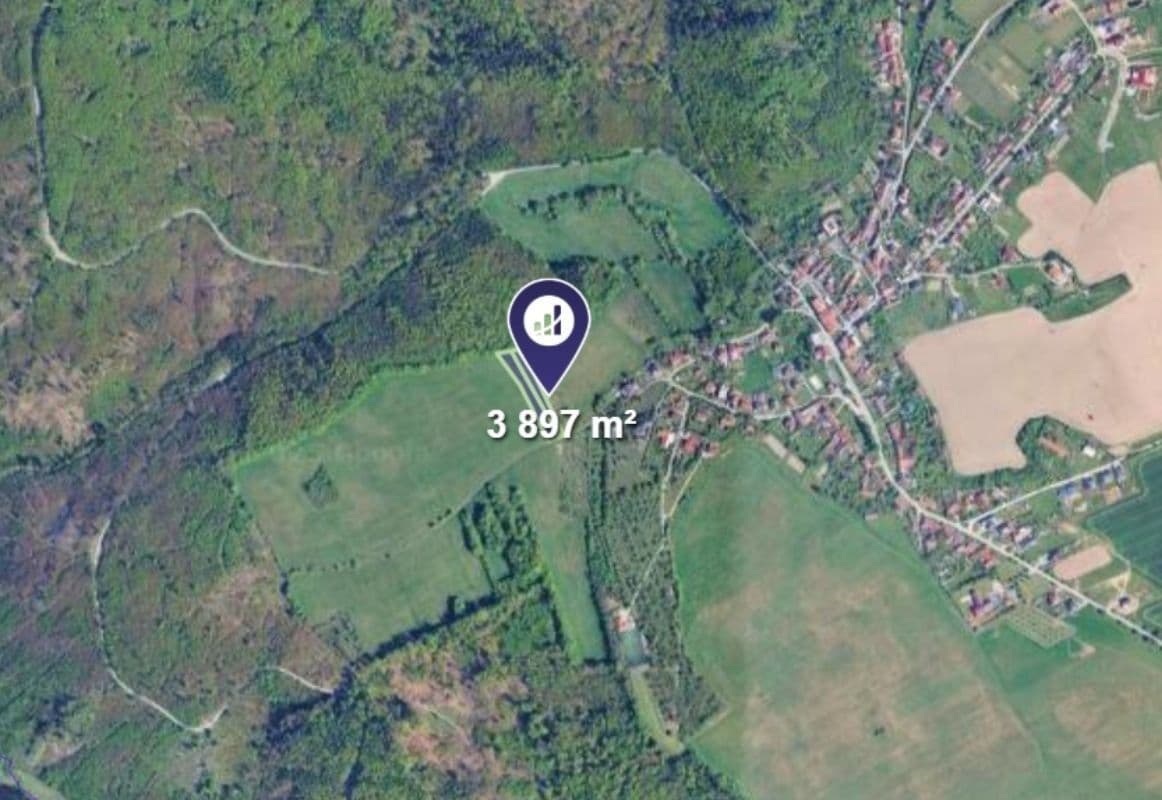 Predaj pozemku 3.897 m², Habrůvka, Jihomoravský kraj Predaj pozemku 3.897 m², Habrůvka, Jihomoravský kraj