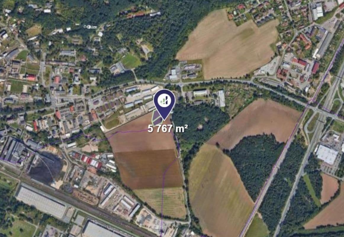 Predaj pozemku 1.922 m², Pardubice, Pardubický kraj Predaj pozemku 1.922 m², Pardubice, Pardubický kraj