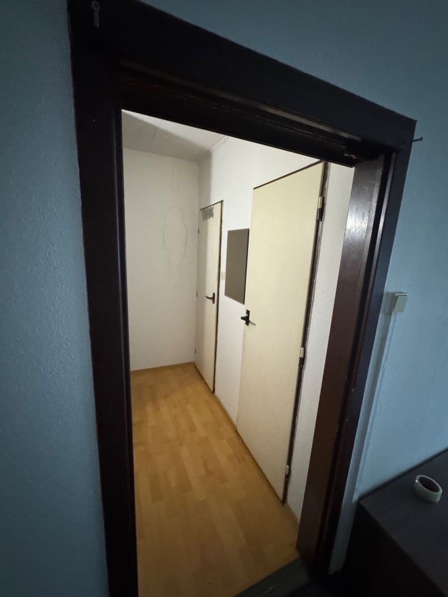 Prenájom bytu 1-izbový 38 m², Květnového vítězství, Praha, Praha Prenájom bytu 1-izbový 38 m², Květnového vítězství, Praha, Praha