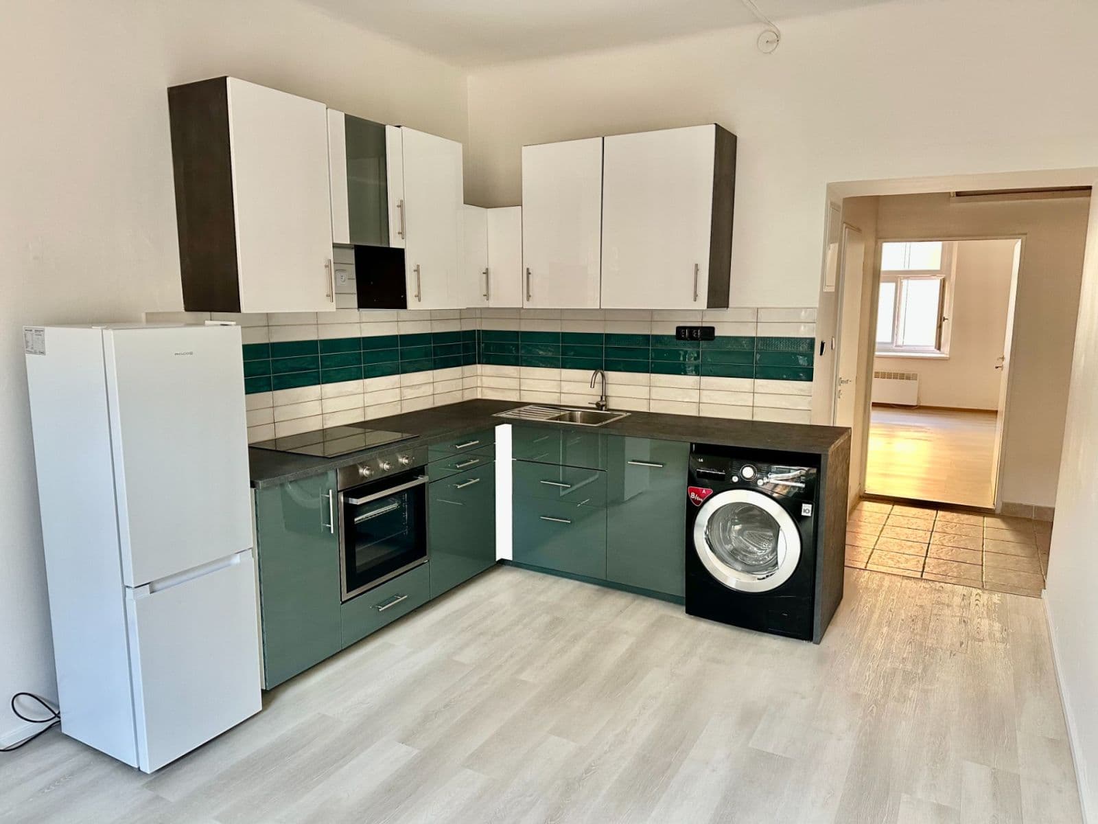 Prenájom bytu 2-izbový 45 m², Šlikova, Praha, Praha Prenájom bytu 2-izbový 45 m², Šlikova, Praha, Praha