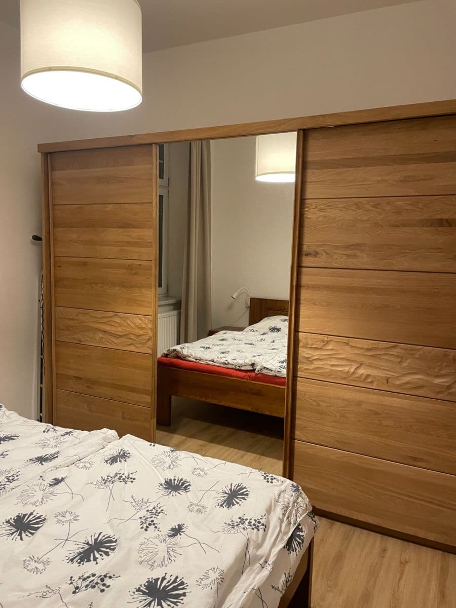 Prenájom bytu 3-izbový 72 m², Vrchlického, Olomouc, Olomoucký kraj Prenájom bytu 3-izbový 72 m², Vrchlického, Olomouc, Olomoucký kraj