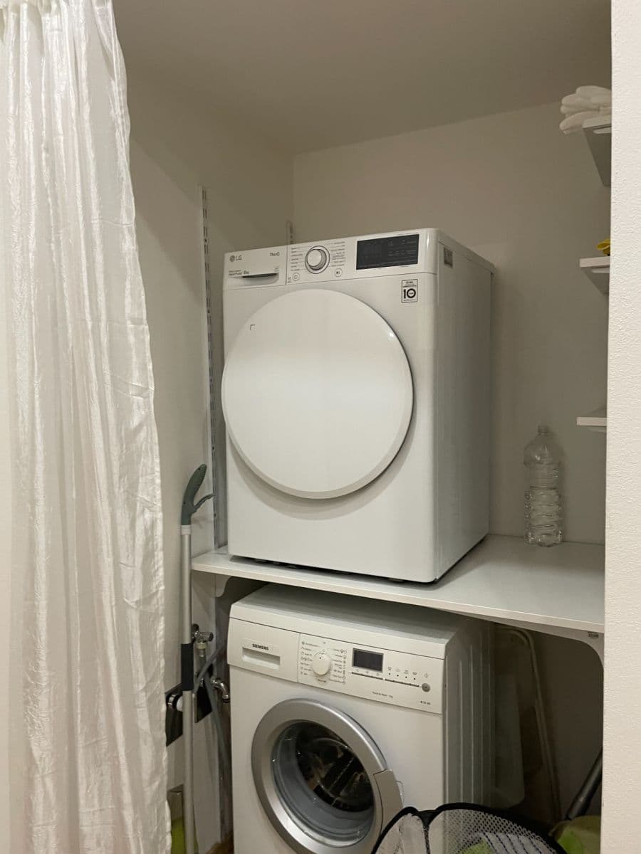 Prenájom bytu 3-izbový 72 m², Vrchlického, Olomouc, Olomoucký kraj Prenájom bytu 3-izbový 72 m², Vrchlického, Olomouc, Olomoucký kraj