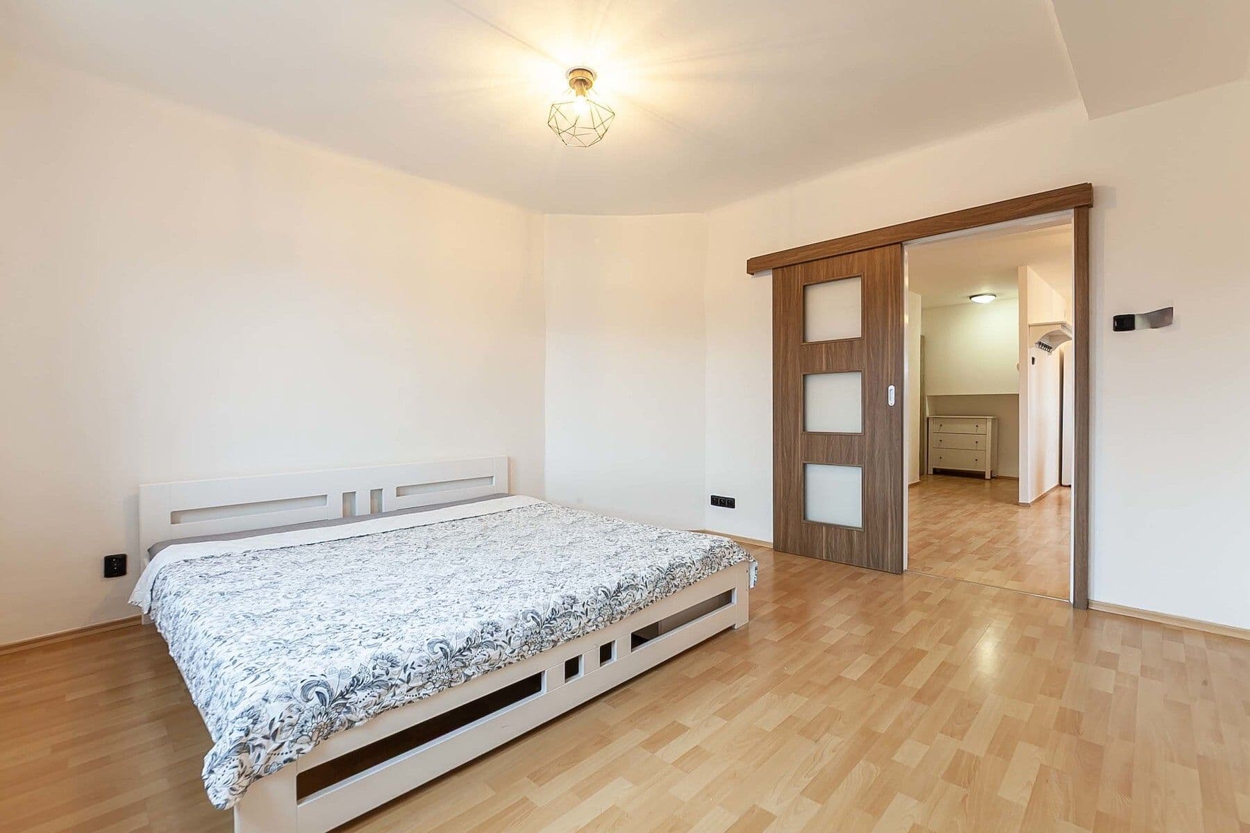 Predaj bytu 2-izbový 48 m², Karoliny Světlé, Liberec, Liberecký kraj Predaj bytu 2-izbový 48 m², Karoliny Světlé, Liberec, Liberecký kraj