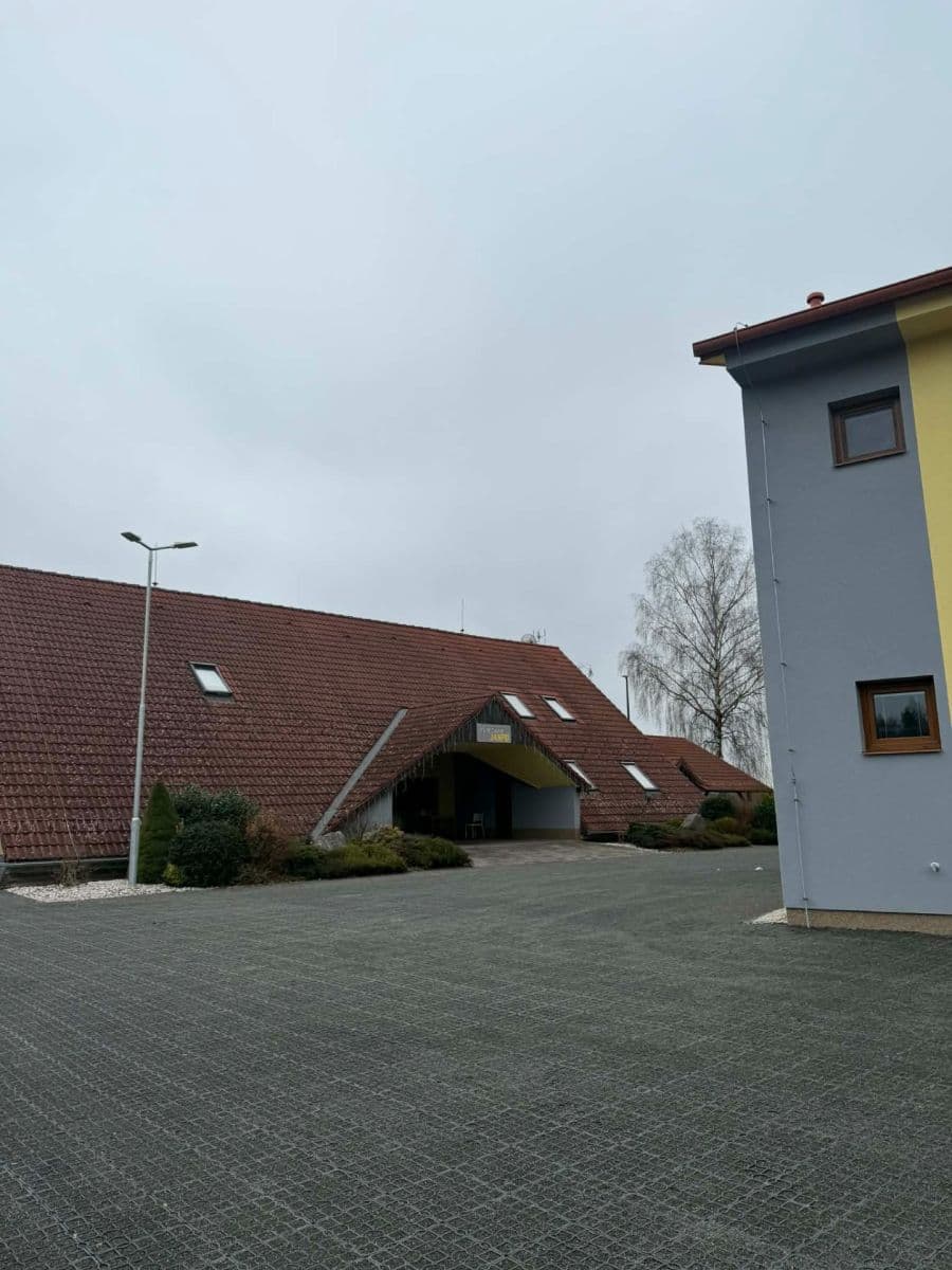 Prenájom bytu 1-izbový 32 m², Roudná, Jihočeský kraj Prenájom bytu 1-izbový 32 m², Roudná, Jihočeský kraj