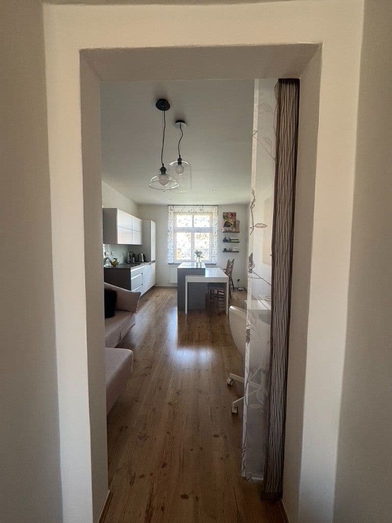 Prenájom bytu 2-izbový 45 m², Chaberská, Praha, Praha Prenájom bytu 2-izbový 45 m², Chaberská, Praha, Praha