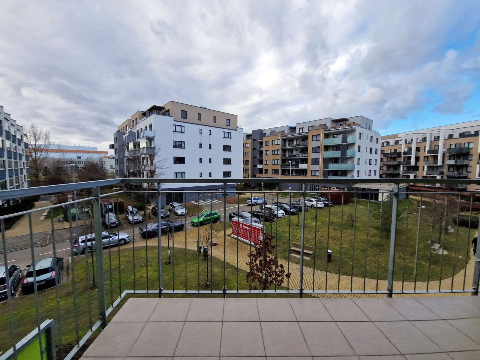 Prenájom bytu 1-izbový 32 m², Makedonská, Praha, Praha Prenájom bytu 1-izbový 32 m², Makedonská, Praha, Praha