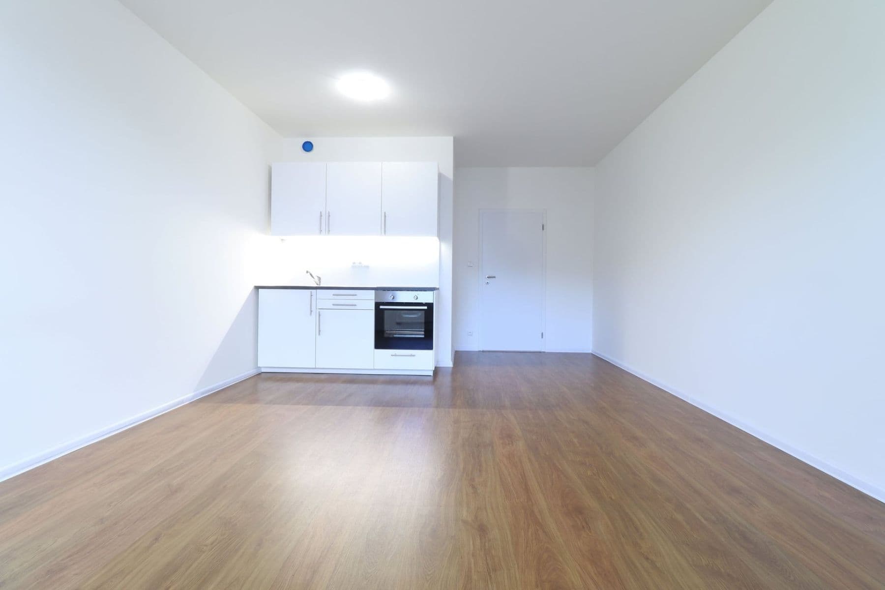 Prenájom bytu 1-izbový 32 m², Makedonská, Praha, Praha Prenájom bytu 1-izbový 32 m², Makedonská, Praha, Praha