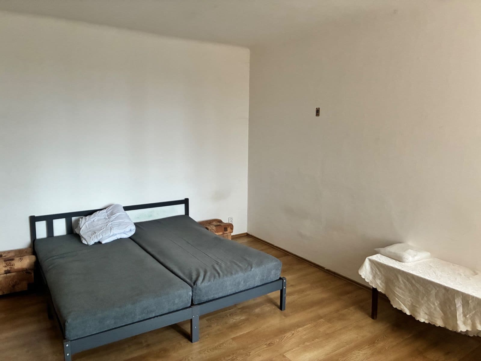 Prenájom bytu 1-izbový 50 m², Jiráskova, Jihlava, Kraj Vysočina Prenájom bytu 1-izbový 50 m², Jiráskova, Jihlava, Kraj Vysočina