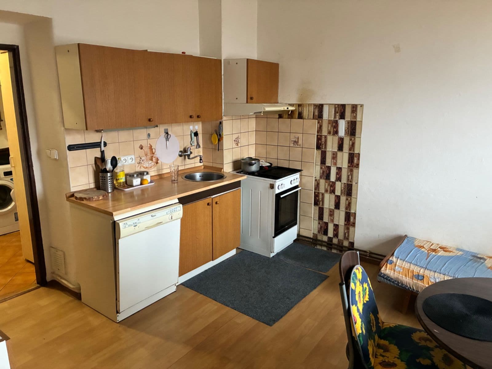 Prenájom bytu 1-izbový 50 m², Jiráskova, Jihlava, Kraj Vysočina Prenájom bytu 1-izbový 50 m², Jiráskova, Jihlava, Kraj Vysočina