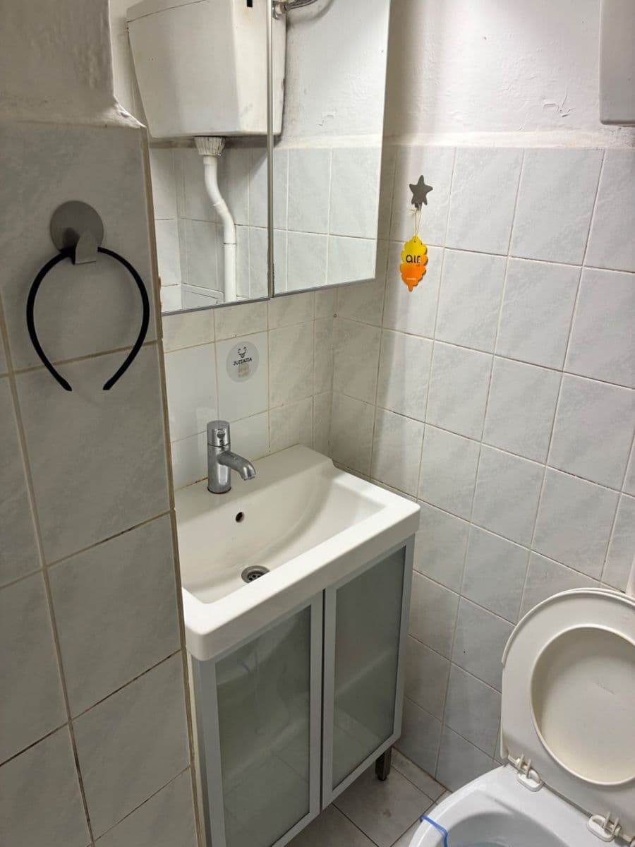 Prenájom bytu 1-izbový 50 m², Jiráskova, Jihlava, Kraj Vysočina Prenájom bytu 1-izbový 50 m², Jiráskova, Jihlava, Kraj Vysočina