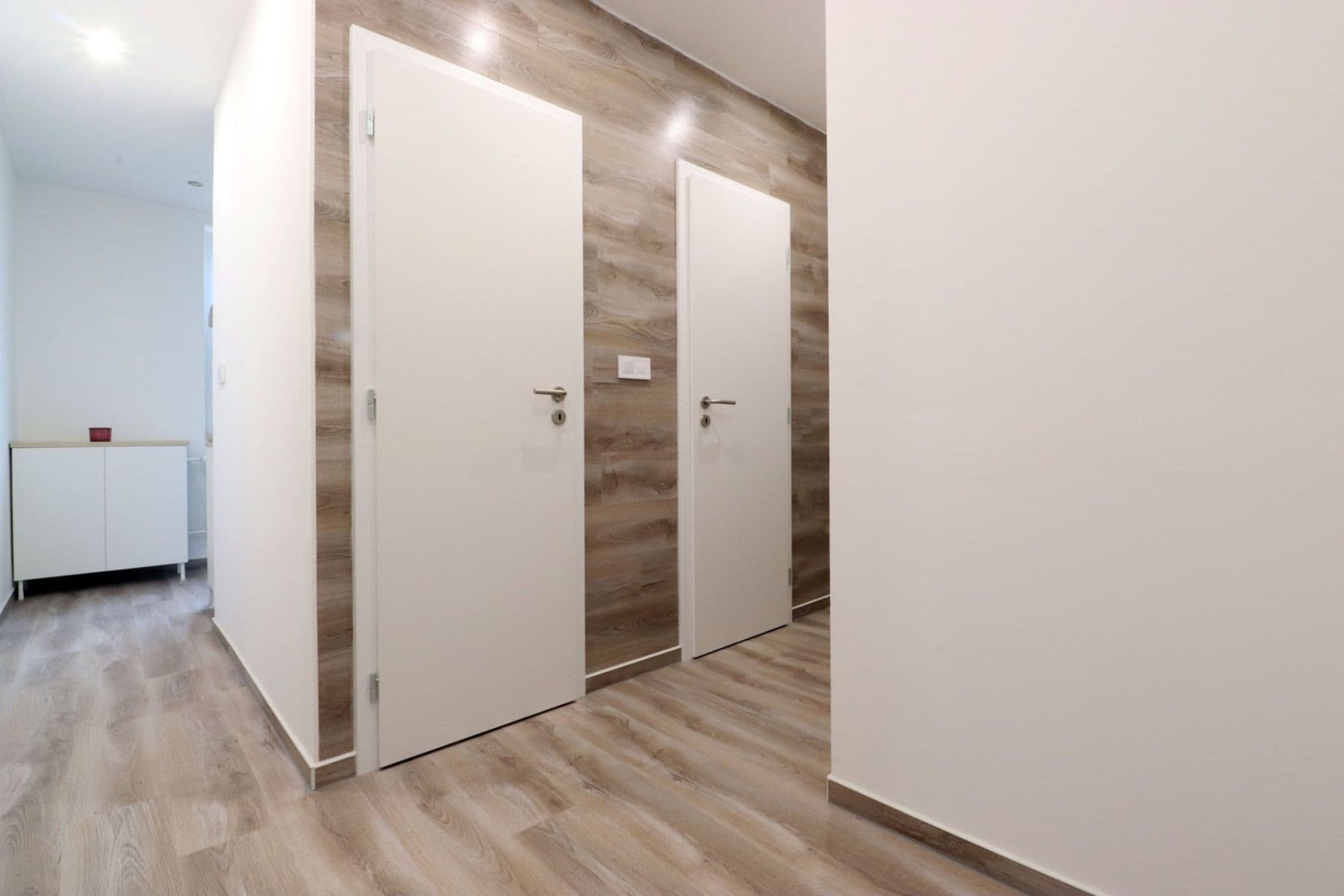 Prenájom bytu 2-izbový 53 m², Průběžná, Milovice, Středočeský kraj Prenájom bytu 2-izbový 53 m², Průběžná, Milovice, Středočeský kraj