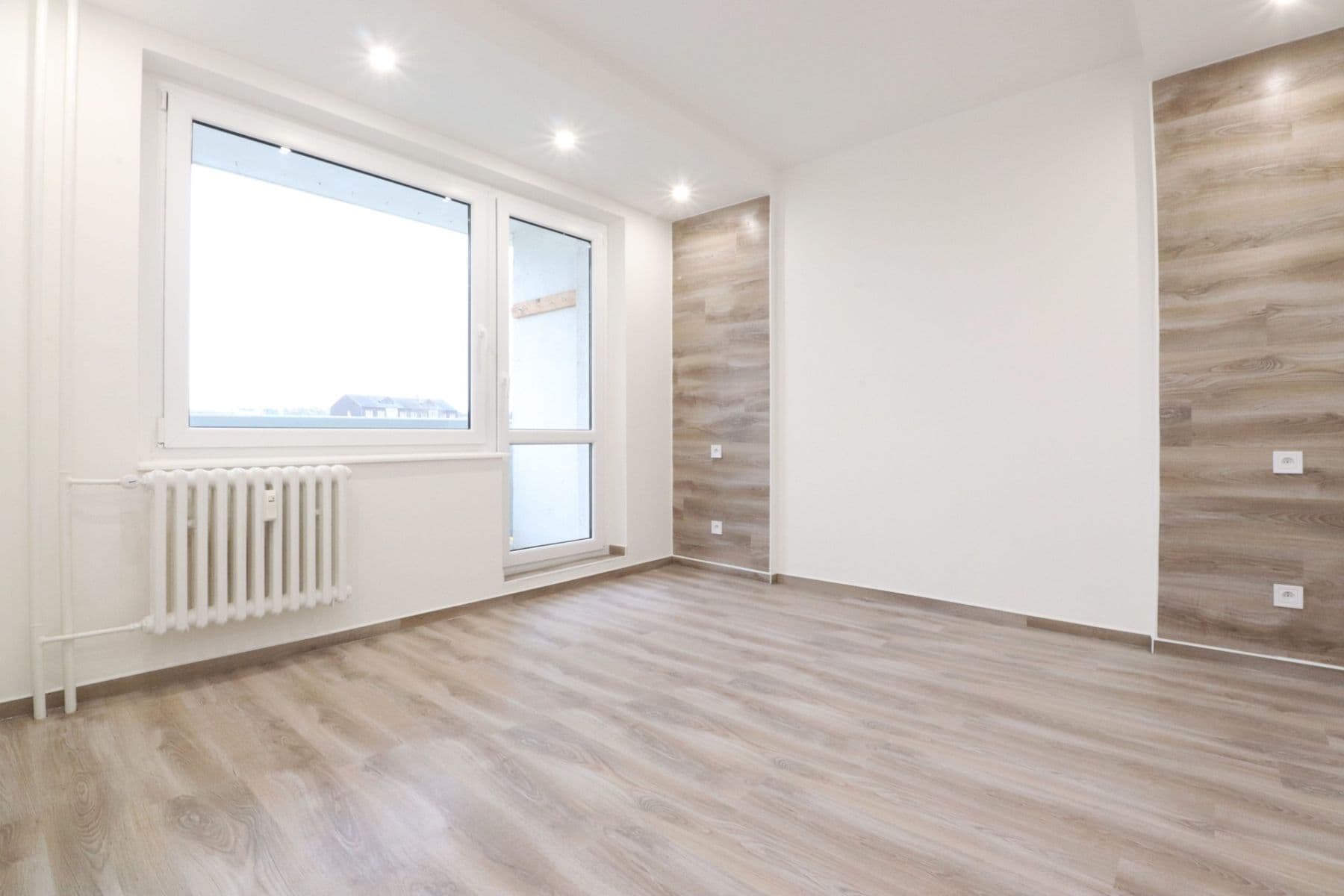 Prenájom bytu 2-izbový 53 m², Průběžná, Milovice, Středočeský kraj Prenájom bytu 2-izbový 53 m², Průběžná, Milovice, Středočeský kraj