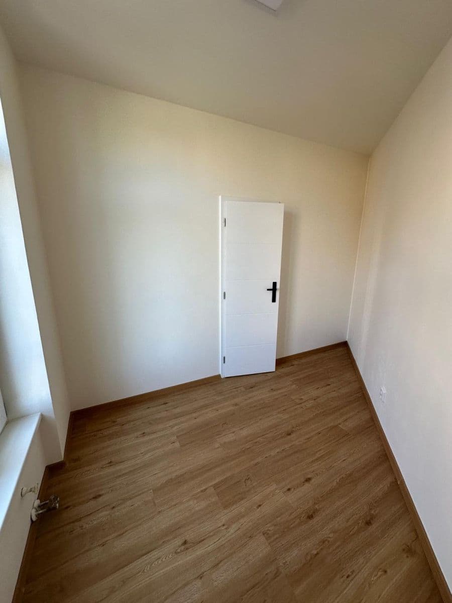 Prenájom bytu 64 m², K Zámku, Praha, Praha Prenájom bytu 64 m², K Zámku, Praha, Praha